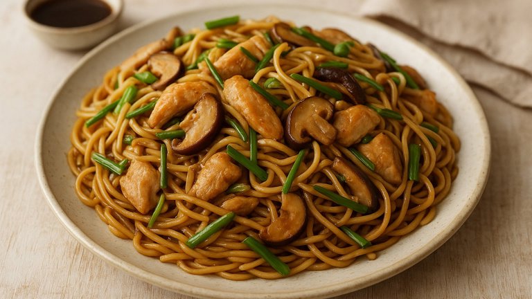 EASY CHICKEN CHOW MEIN