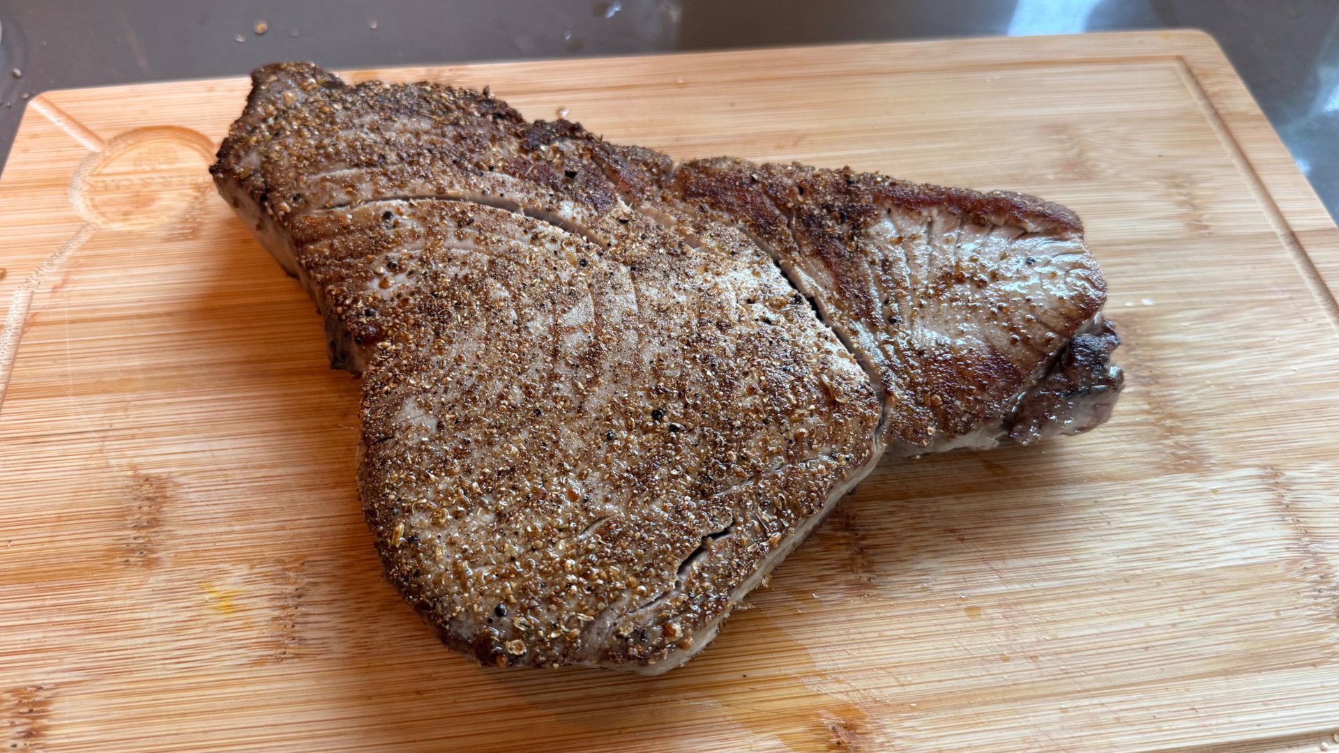 Seared Tuna Steak With Coriander thumbnail